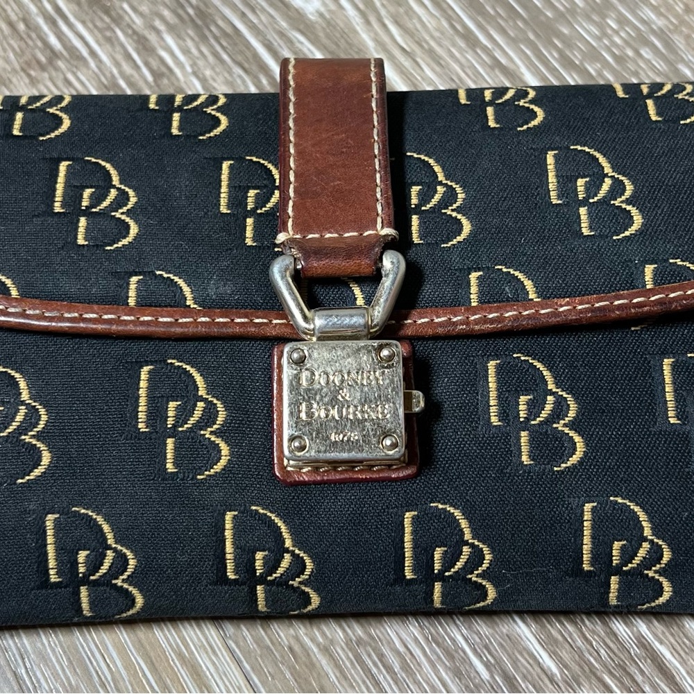 Dooney & Bourke Signature Wallet